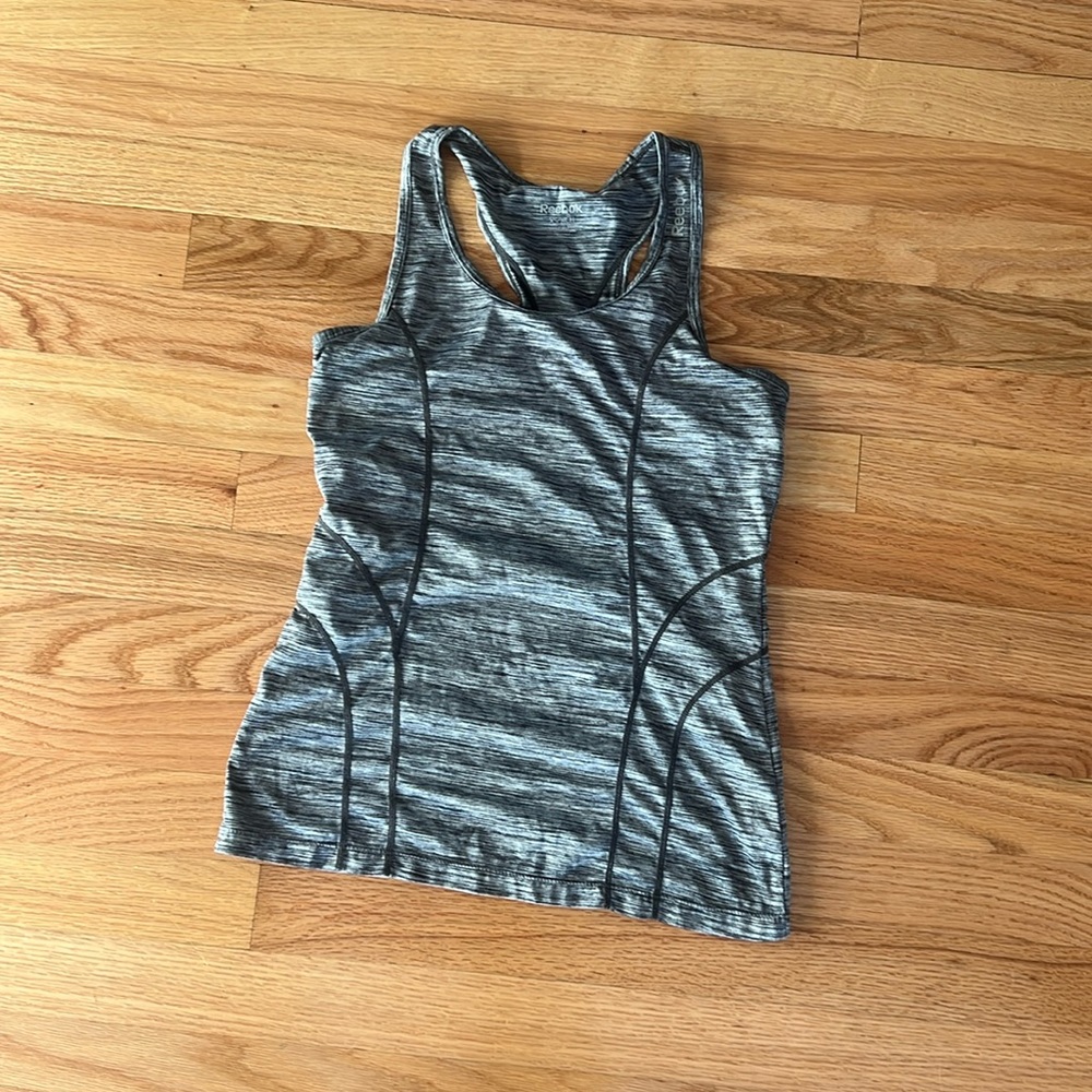 Reebok tank
